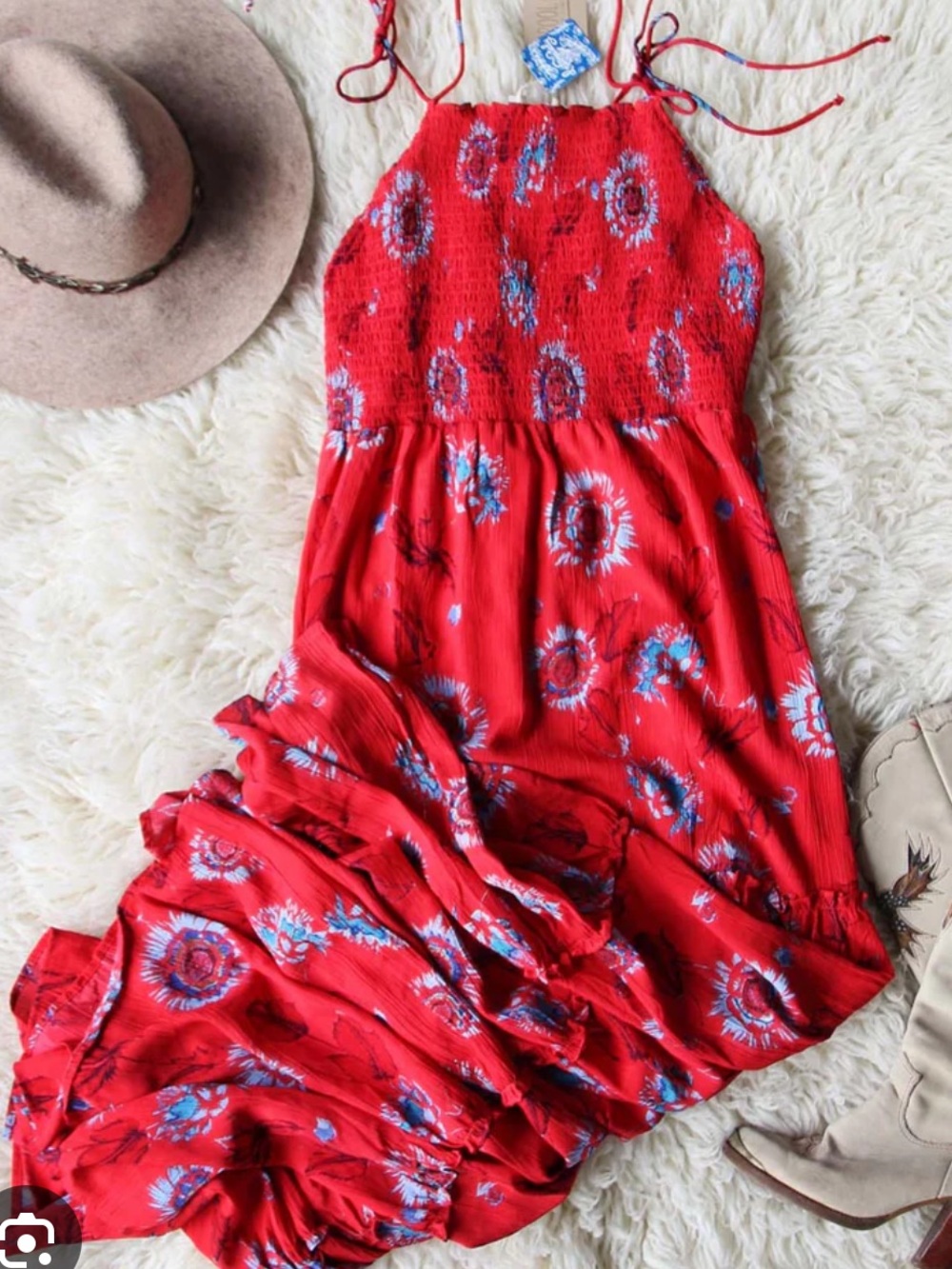 Free People Red Floral Maxi Dress - M - Gives great side-boob! 😉
